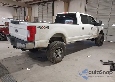 2017 Ford F-250 Xl из США, поврежденный, VIN 1FT7W2B69HEE11955